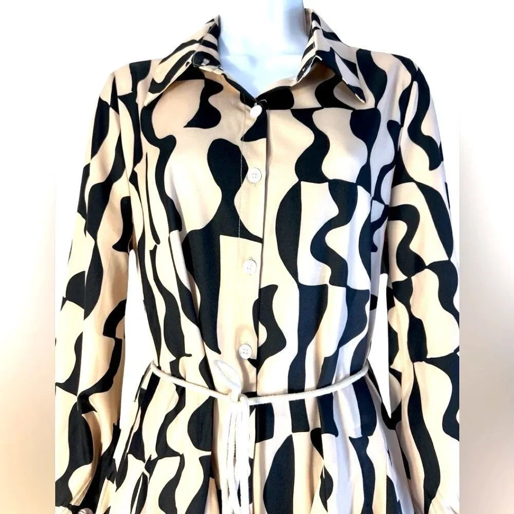 🌸Animal Print Fit & Flare Long Sleeve, Buttoned Down Belted Dress Size M (AA4) - Picture 6 of 13